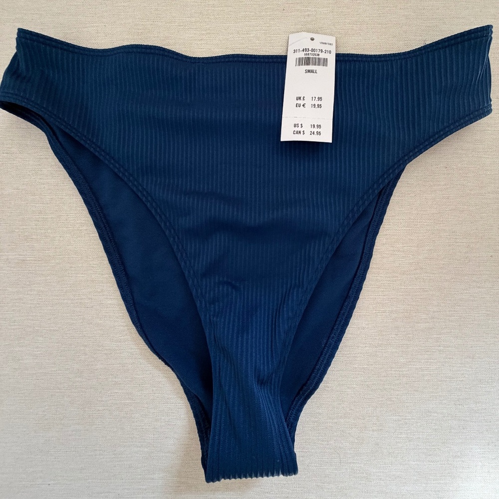 Curvy High-Leg High-Waist Ribbed Cheeky Bikini Bottom